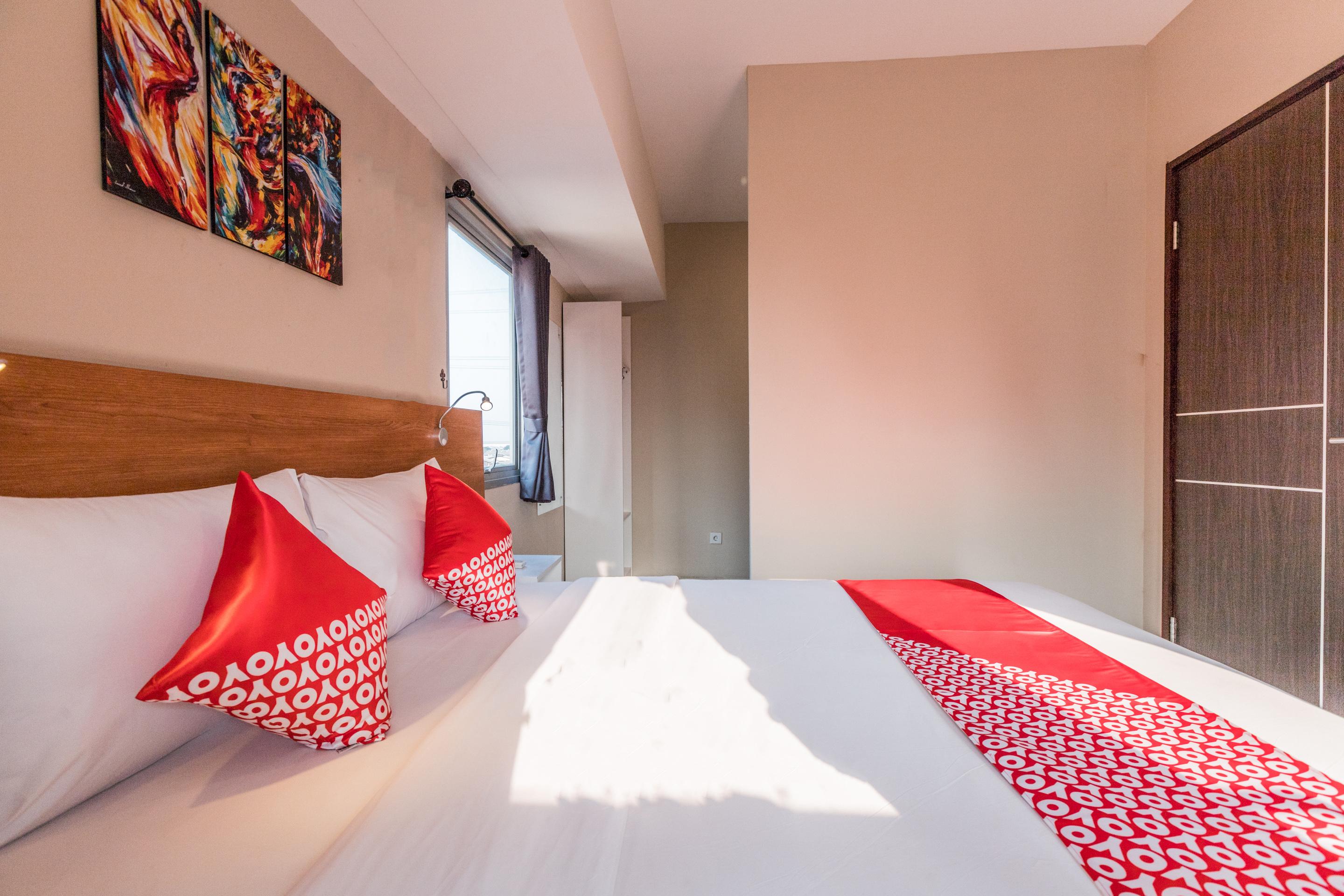 Flagship 750 Mont Blanc Hotel Bekasi Eksteriør billede