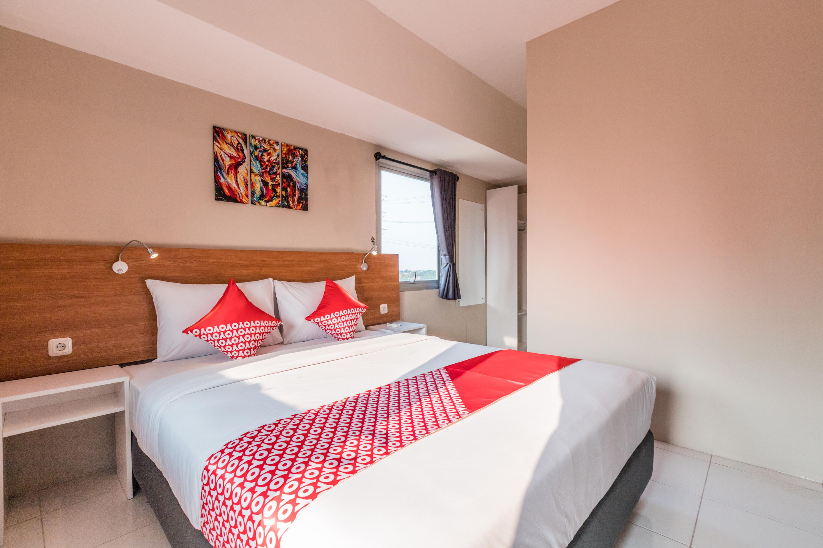Flagship 750 Mont Blanc Hotel Bekasi Eksteriør billede